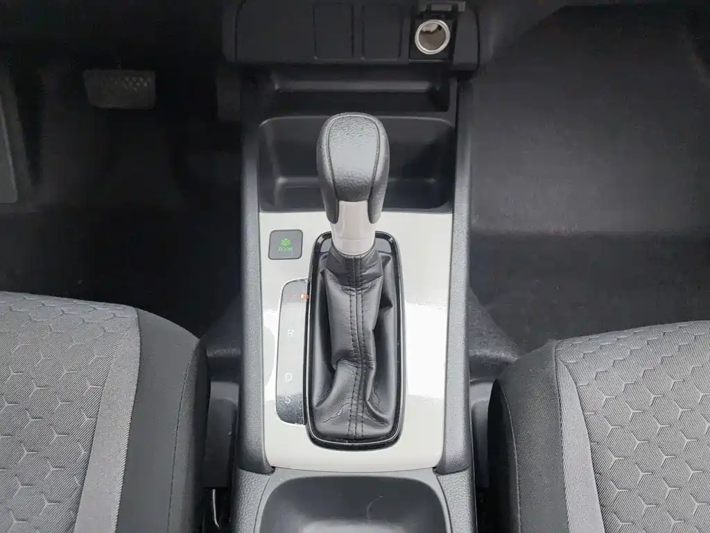 Honda Fit — фото 13