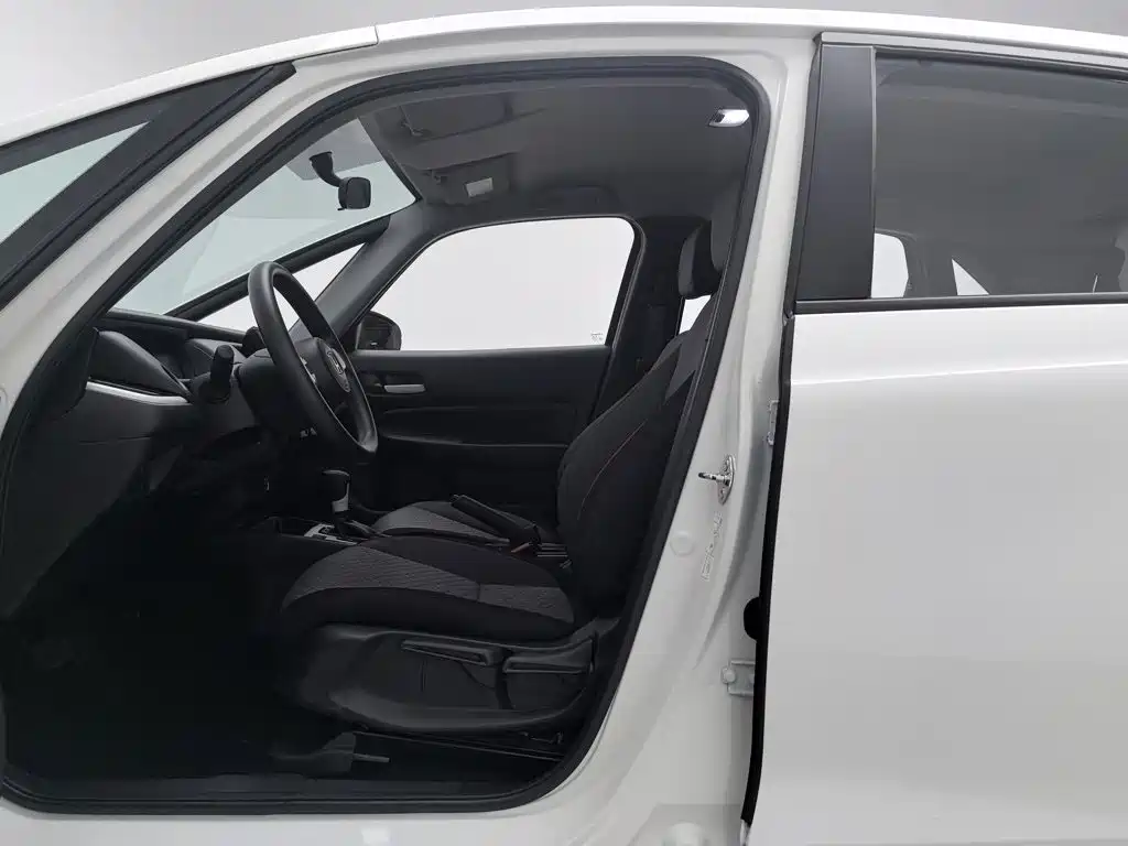 Honda Fit — фото 10