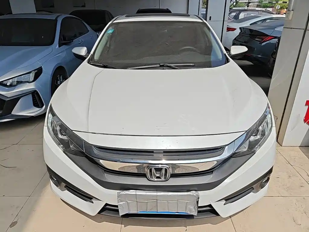 Honda Civic — фото 3