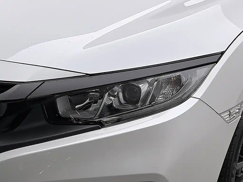 Honda Civic — фото 7