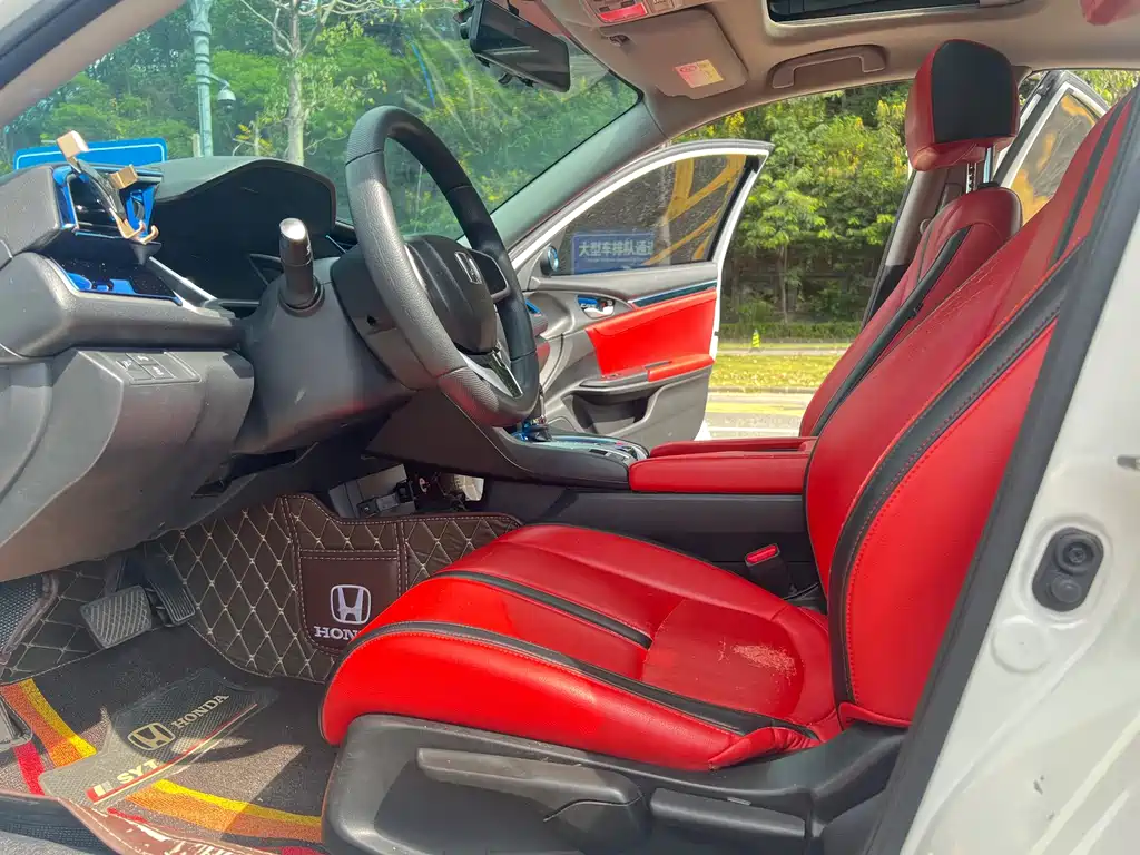 Honda Civic — фото 5