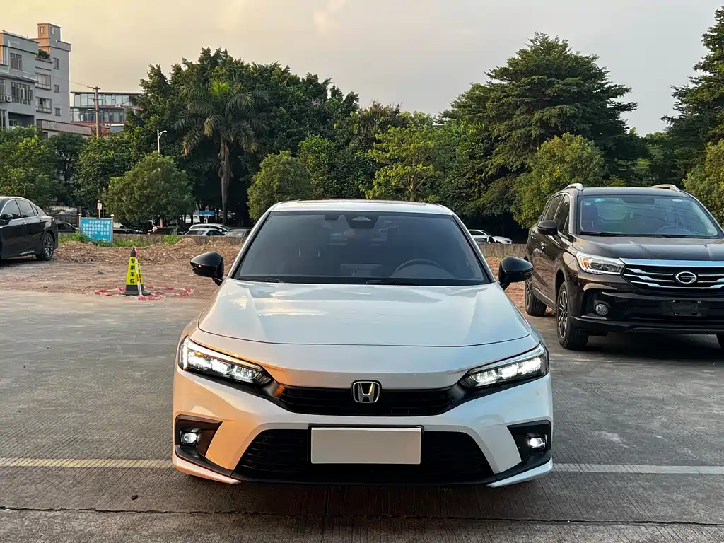 Honda Civic — фото 2