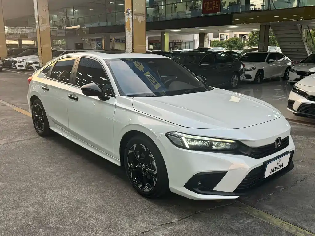 Honda Civic — фото 3