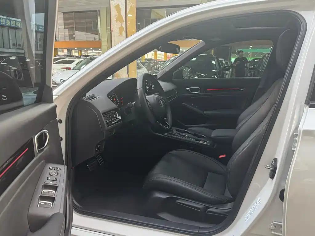 Honda Civic — фото 4