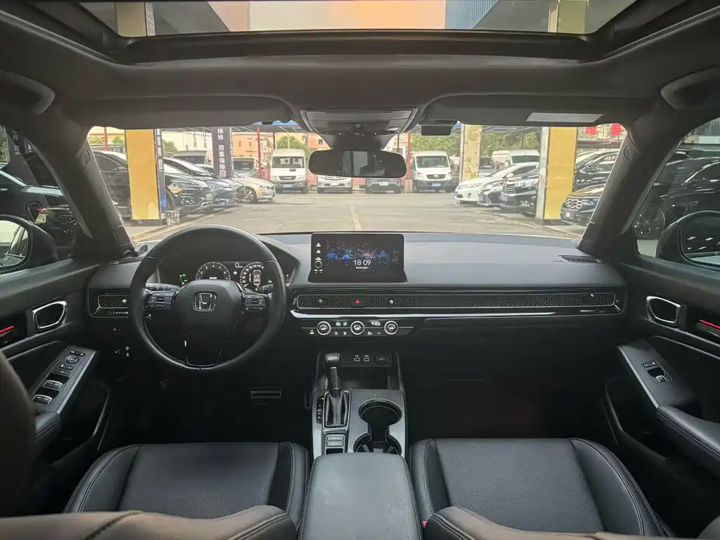 Honda Civic — фото 5