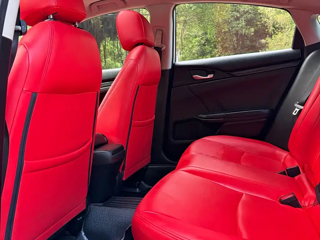 Honda Civic — фото 13