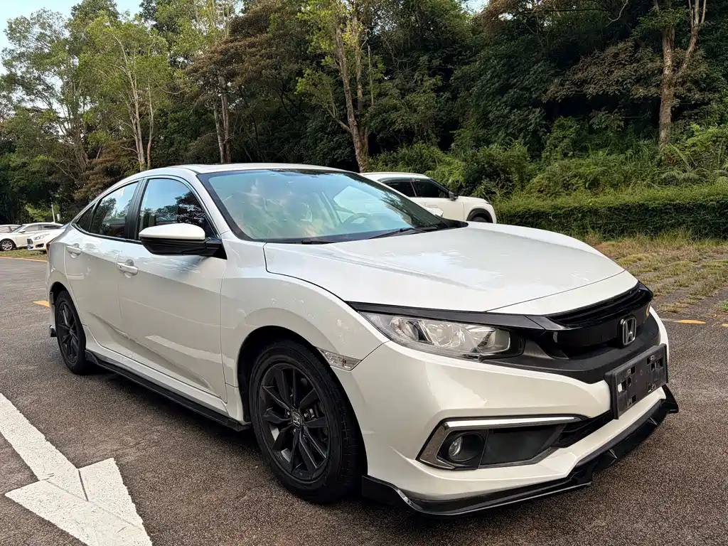 Honda Civic — фото 3
