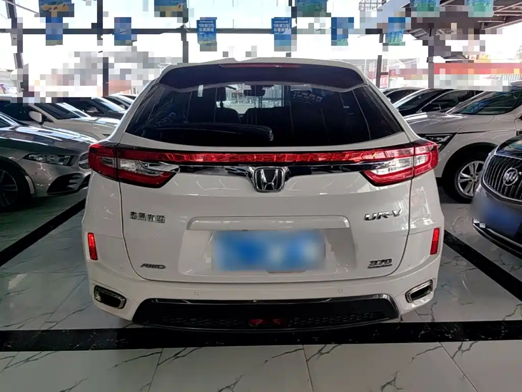 Honda UR-V — фото 6