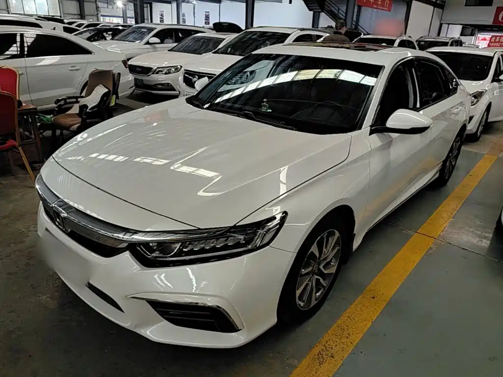 Honda Inspire — фото 2