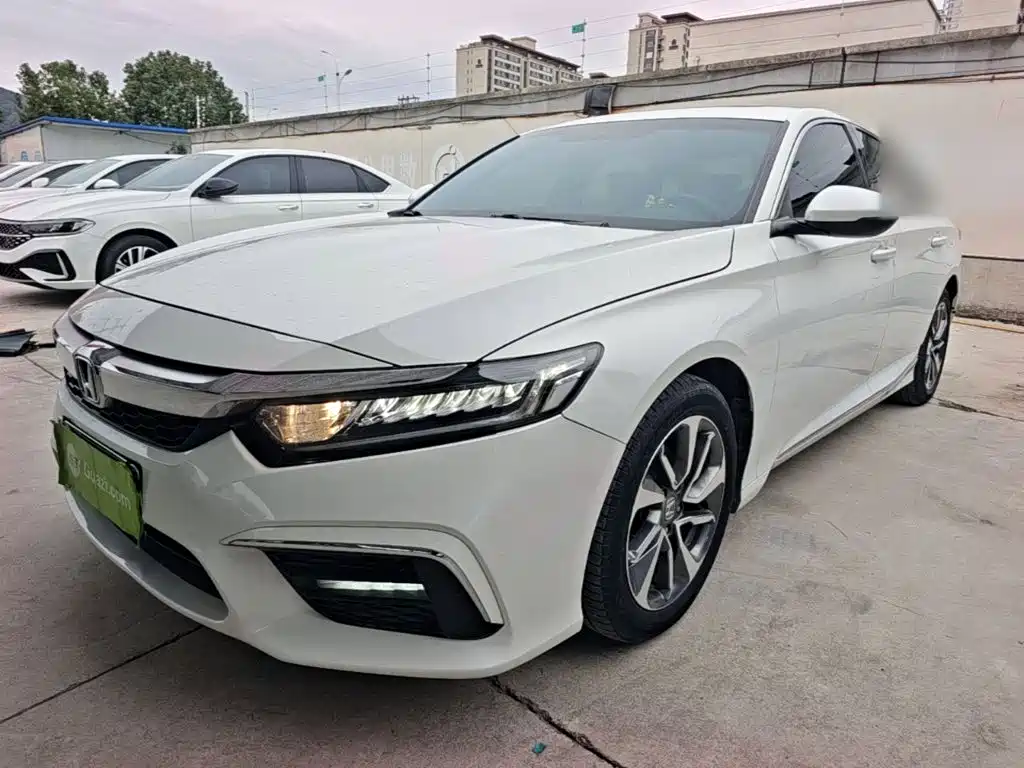 Honda Inspire — фото 2