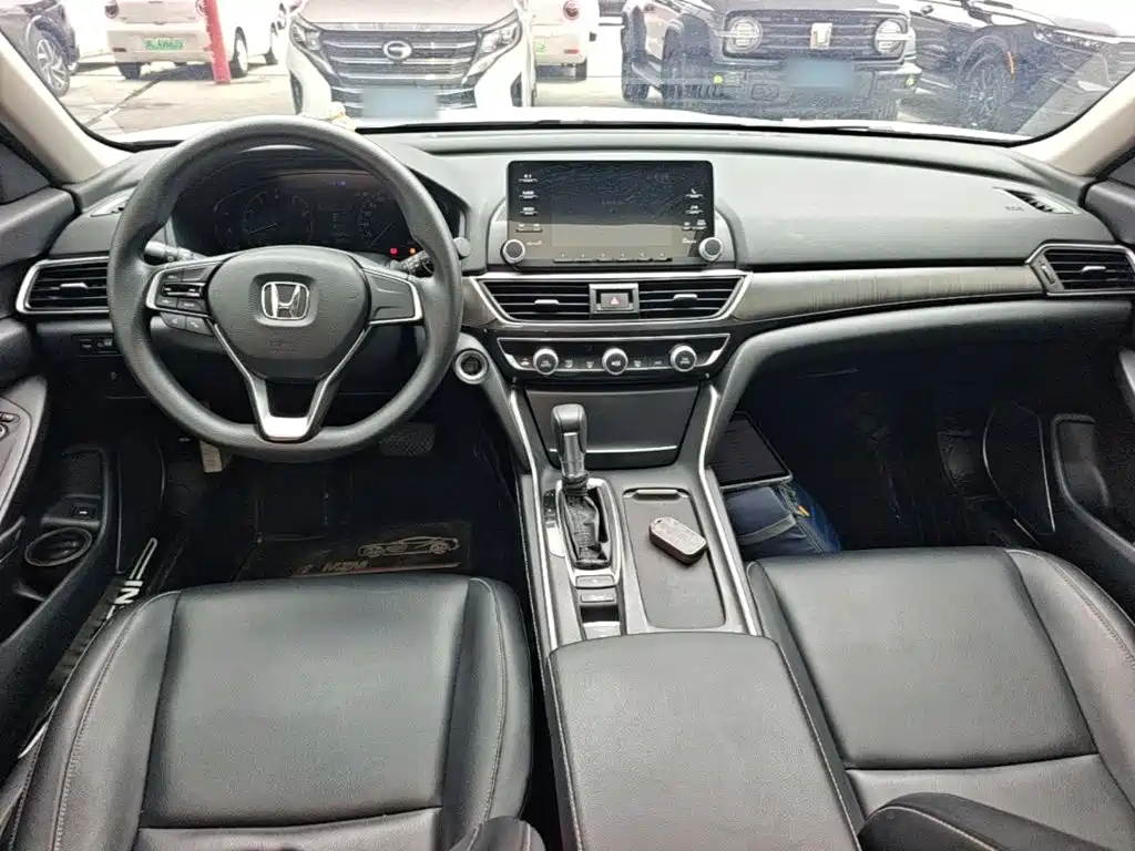 Honda Inspire — фото 10