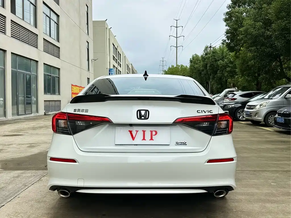 Honda Civic — фото 14