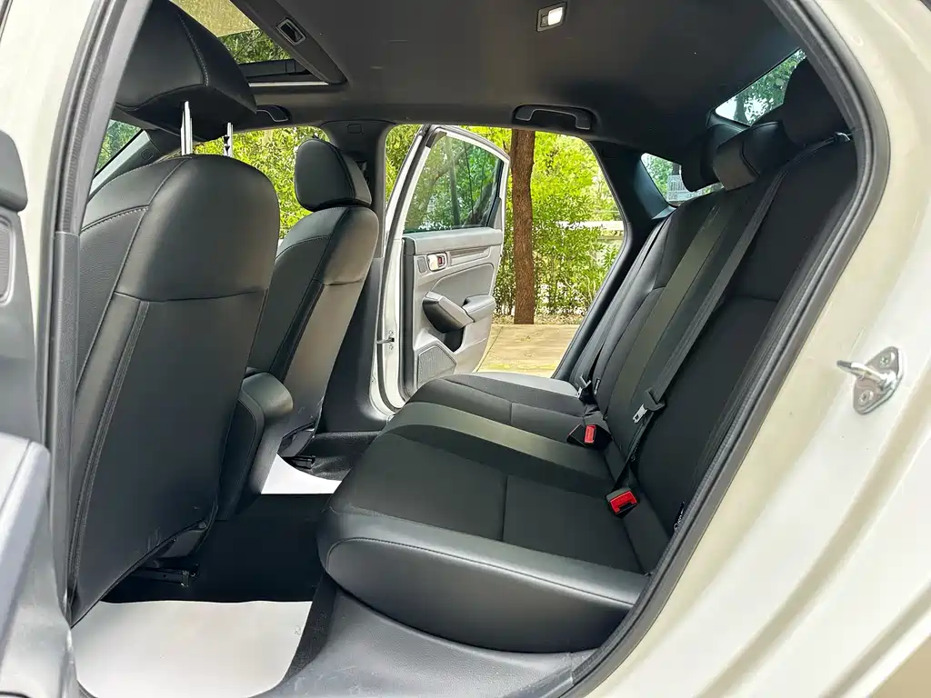 Honda Civic — фото 5
