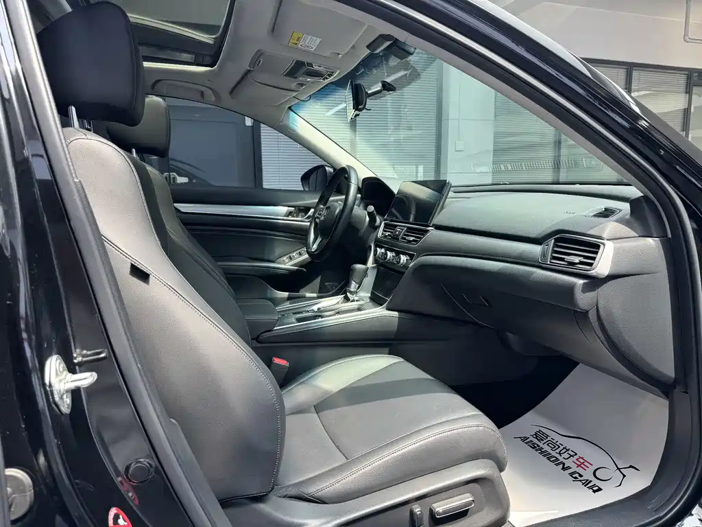 Honda Accord — фото 13