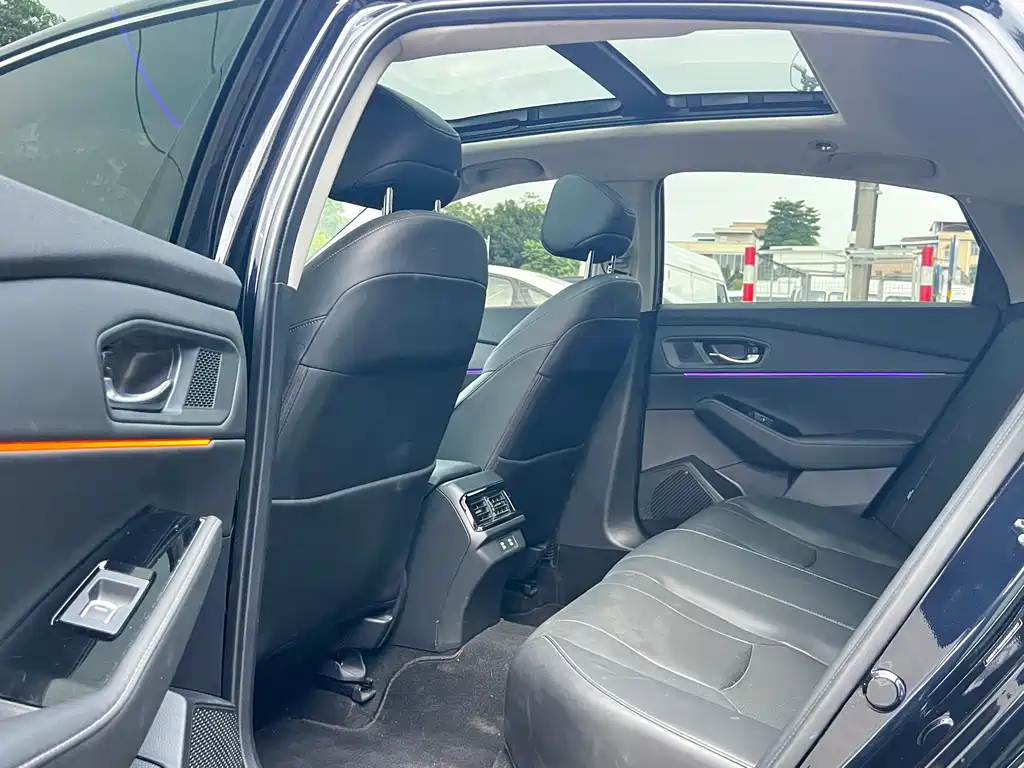 Honda Accord — фото 5