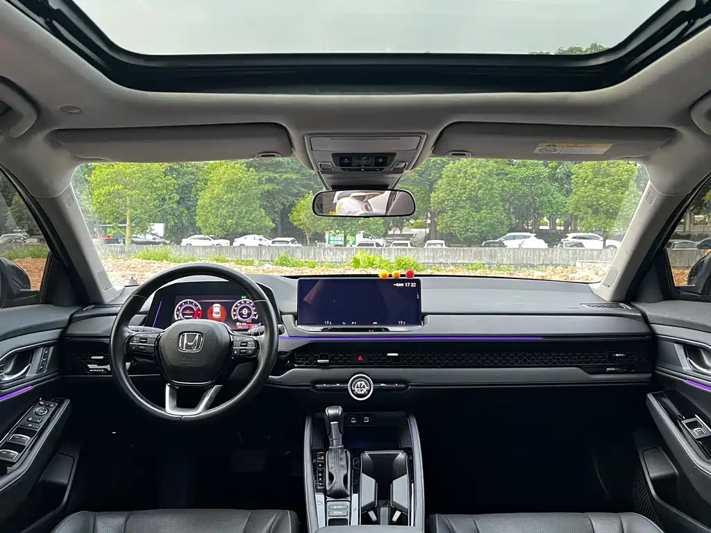 Honda Accord — фото 6