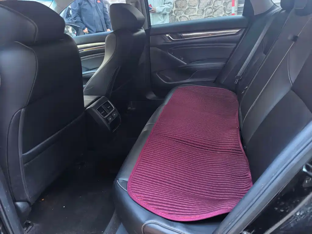 Honda Accord — фото 14