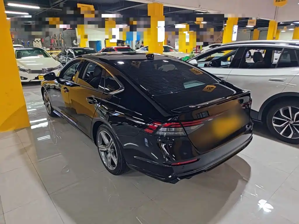 Honda Accord — фото 5