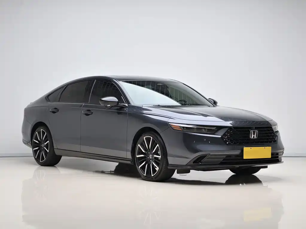 Honda Accord — фото 3