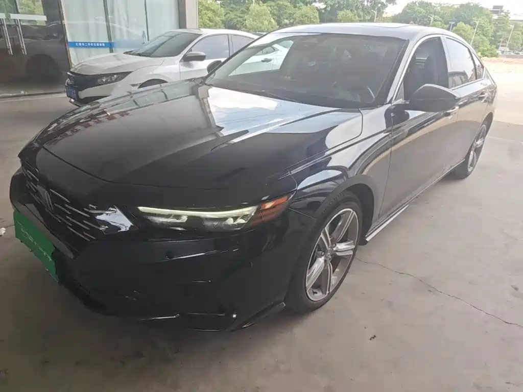Honda Accord — фото 2