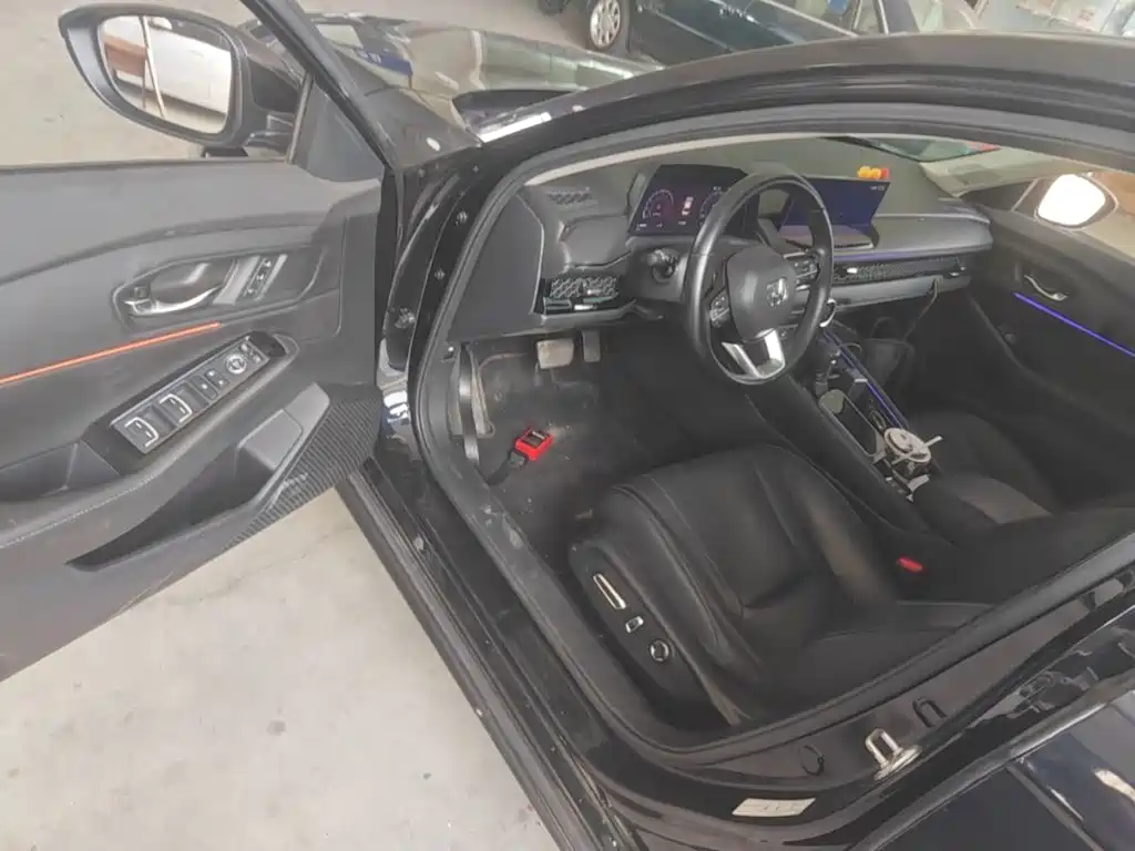 Honda Accord — фото 16