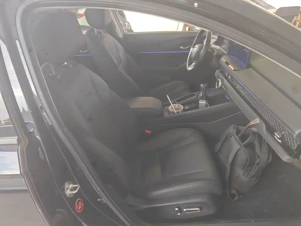 Honda Accord — фото 25