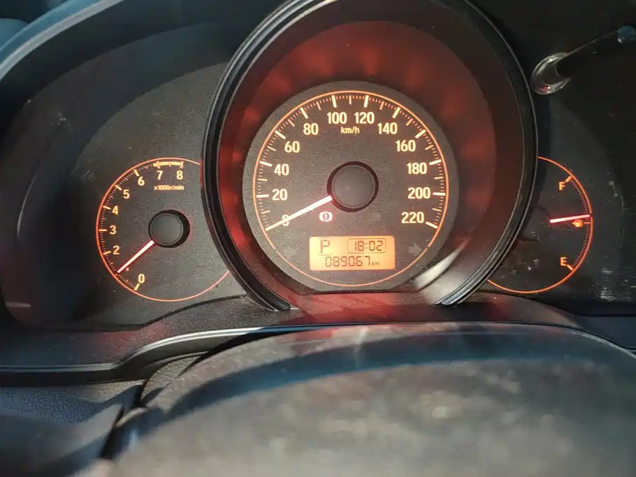 Honda Fit — фото 14