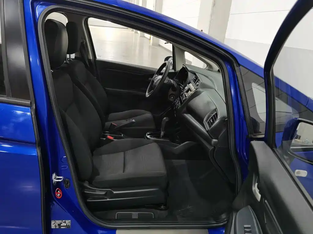 Honda Fit — фото 23