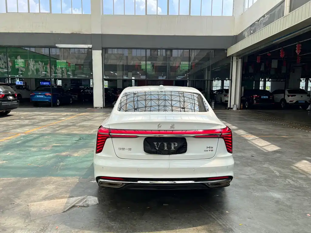 Hongqi Hongqi H5 — фото 10