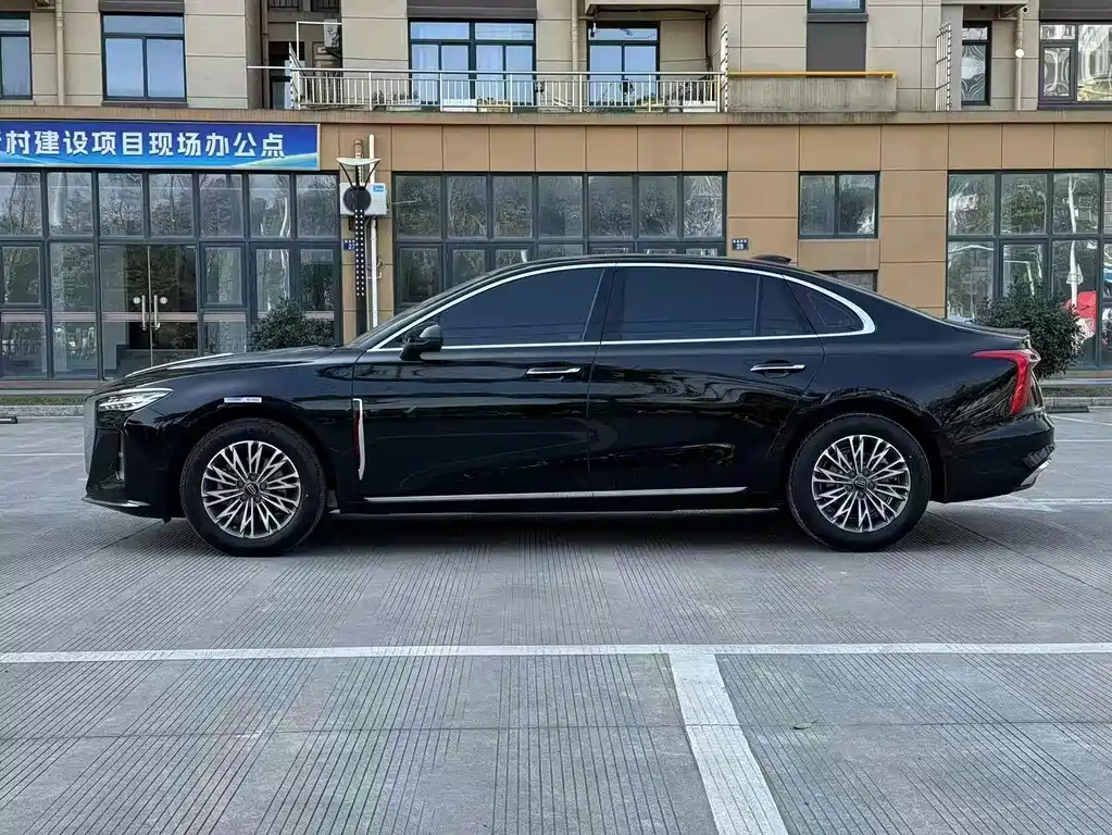 Hongqi Hongqi H5 — фото 3
