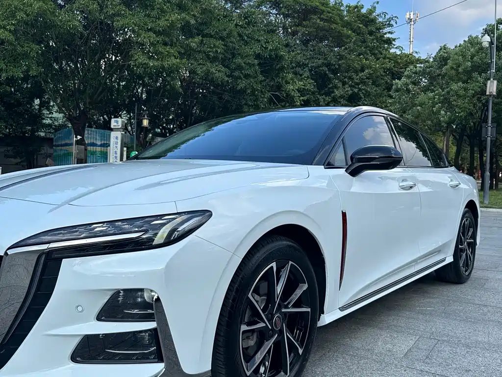 Hongqi Hongqi H6 — фото 24