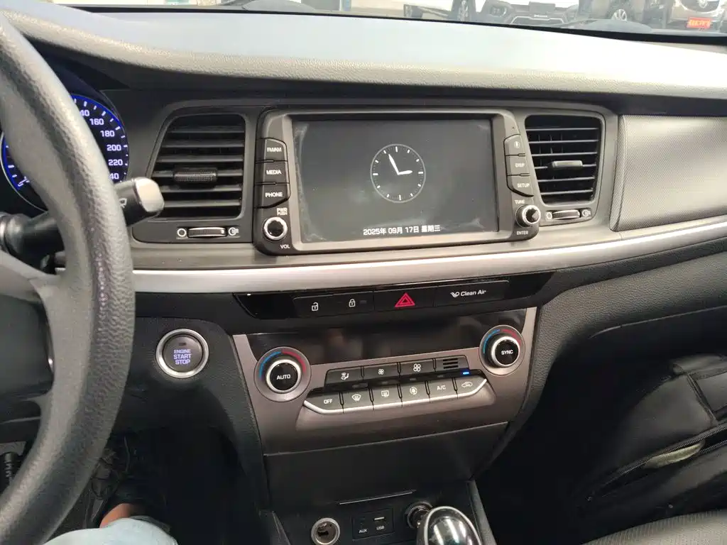 Hyundai Mistra — фото 13