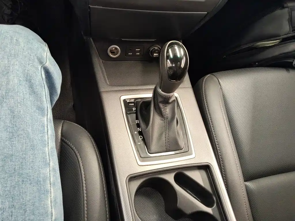 Hyundai Mistra — фото 14