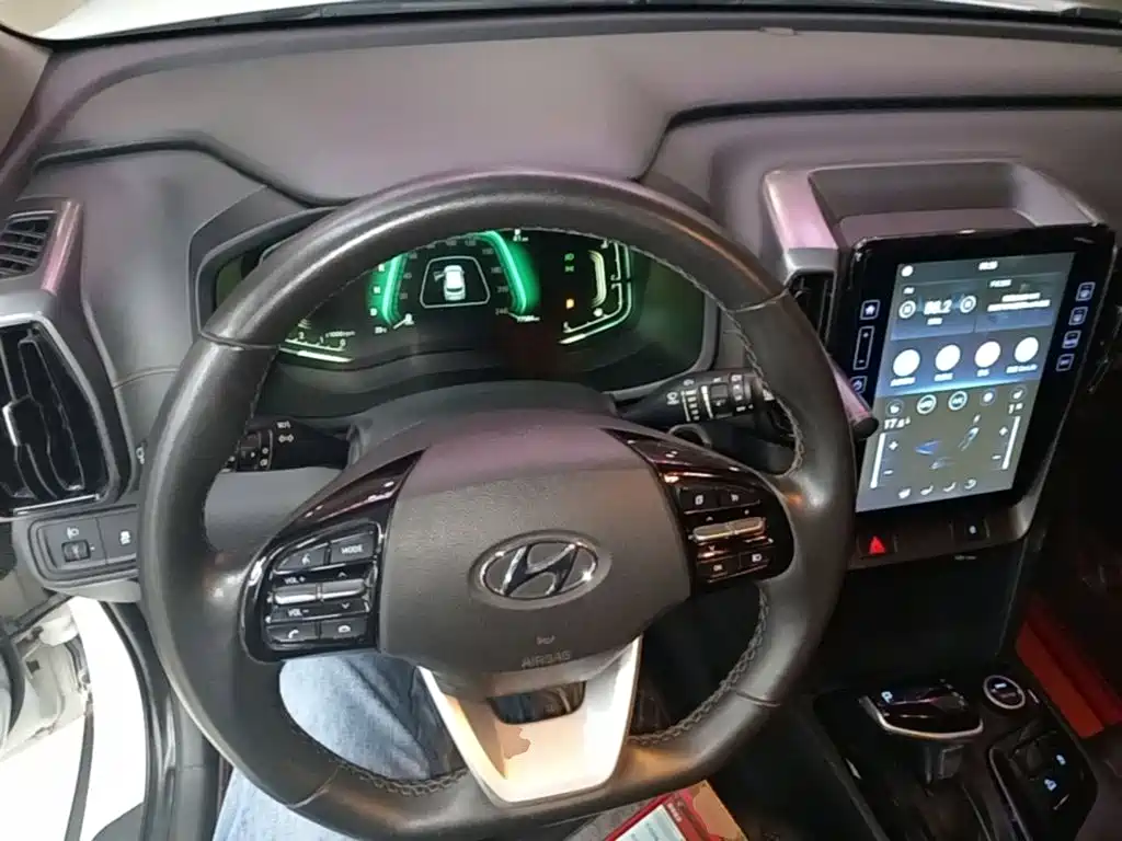 Hyundai ix35 — фото 11