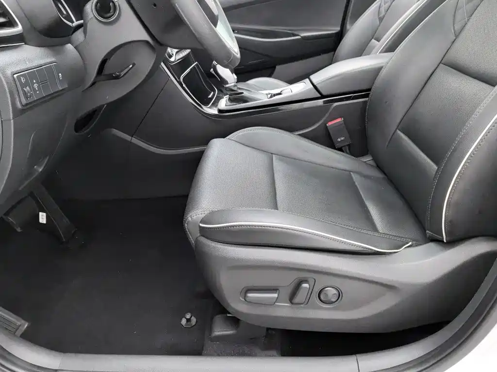 Hyundai Tucson — фото 20
