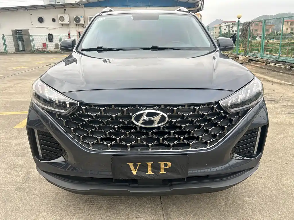 Hyundai ix35 — фото 2
