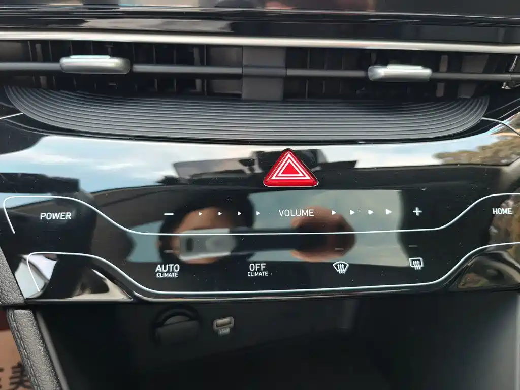Hyundai Mistra — фото 17