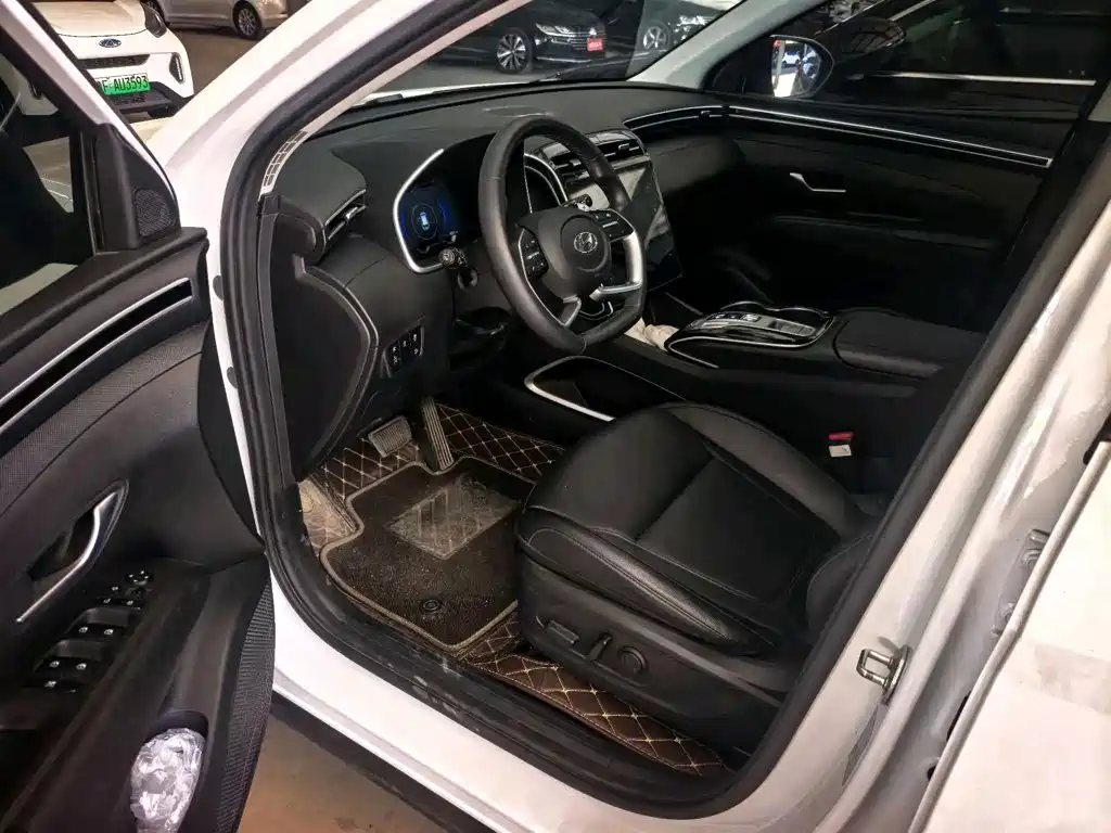 Hyundai Tucson — фото 3