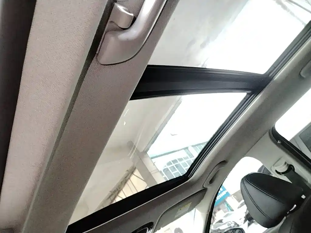 Hyundai Tucson — фото 18