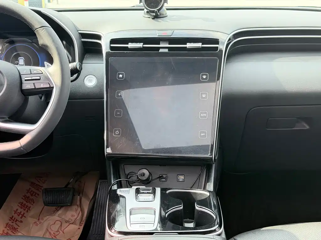 Hyundai Tucson — фото 9