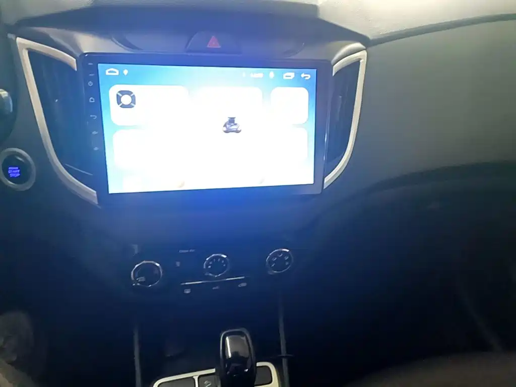 Hyundai ix25 — фото 13