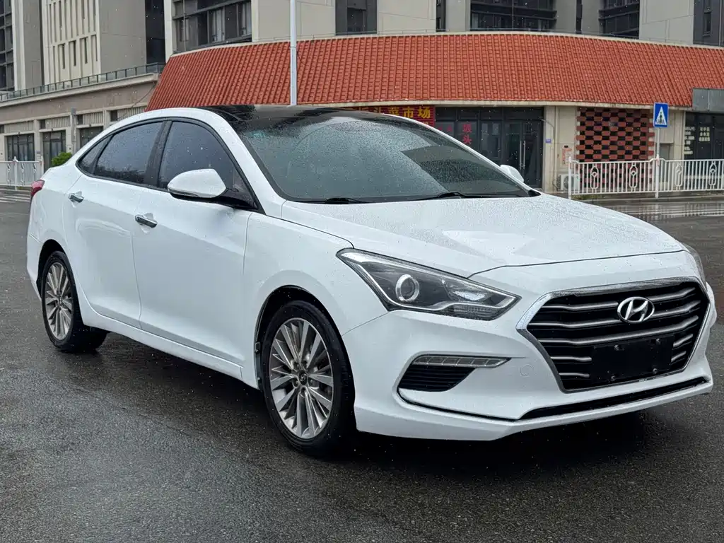 Hyundai Mistra — фото 3