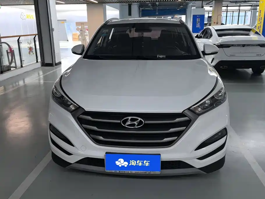 Hyundai Tucson — фото 2