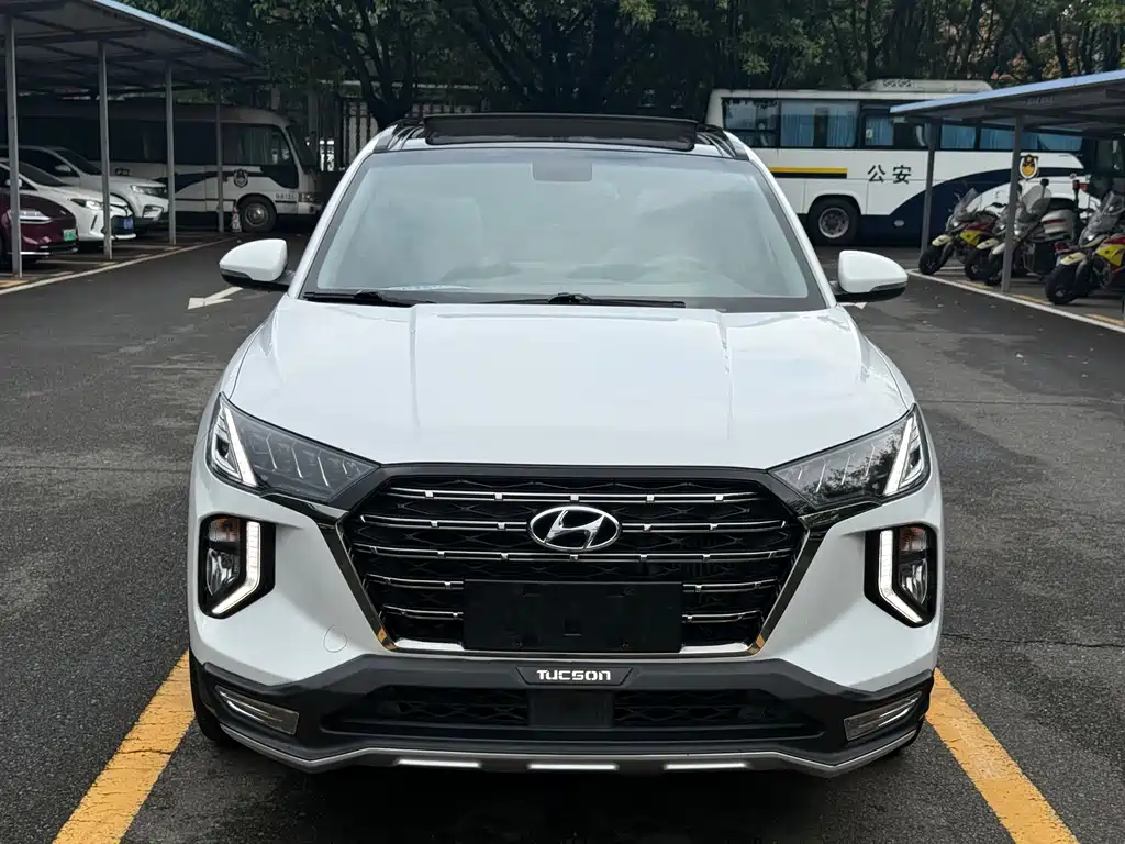 Hyundai Tucson — фото 2