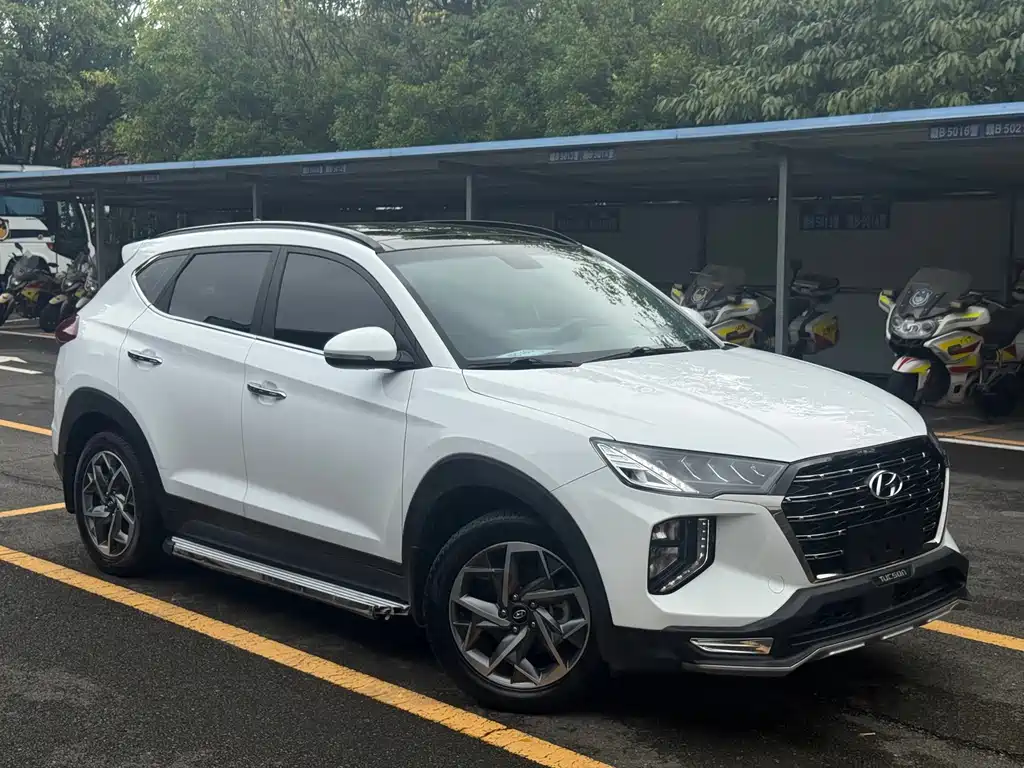 Hyundai Tucson — фото 3