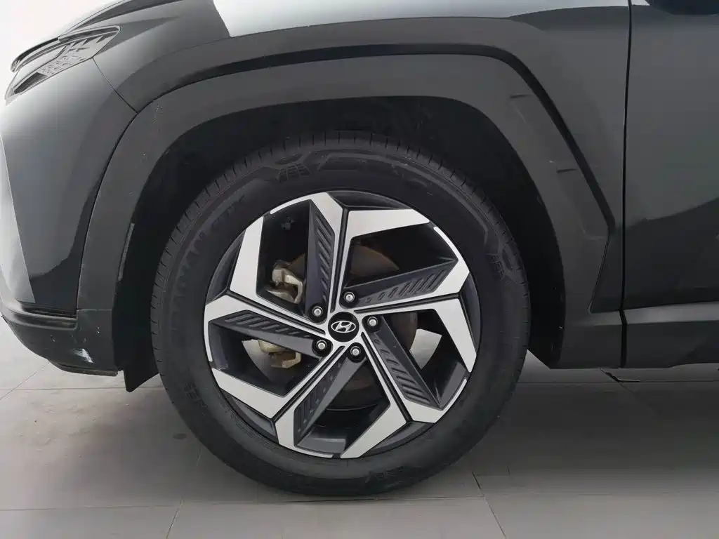 Hyundai Tucson — фото 13