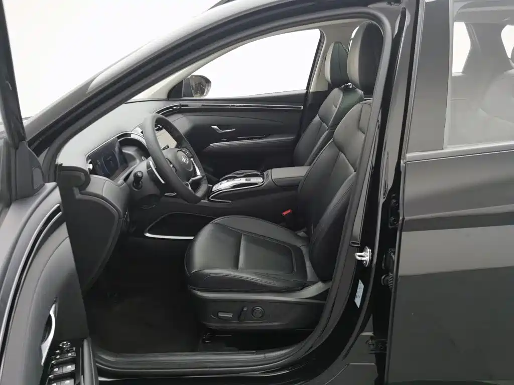 Hyundai Tucson — фото 9
