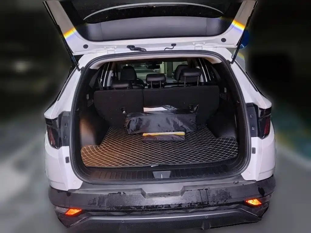 Hyundai Tucson — фото 20