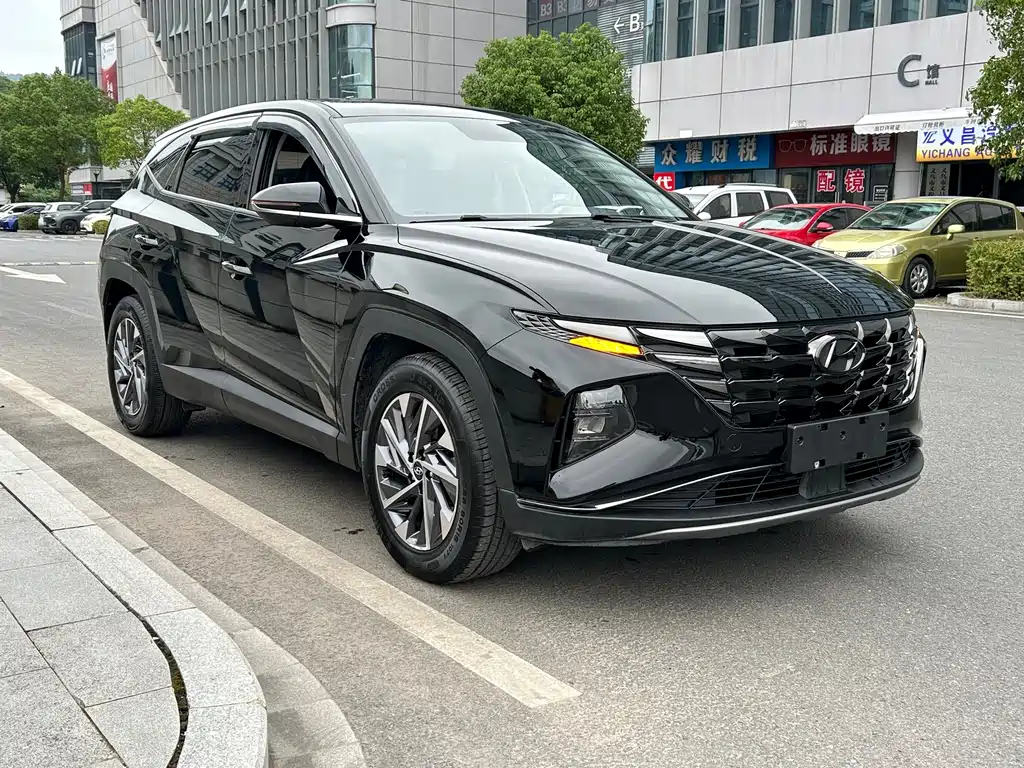 Hyundai Tucson — фото 3