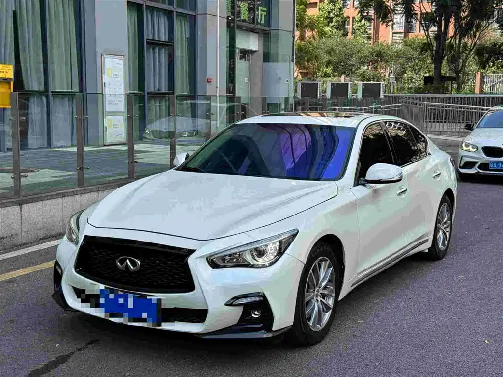 Infiniti Q50L — фото 2